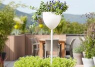 Кашпо для квітів SkyPot пластик 16 на ніжці білий 56026