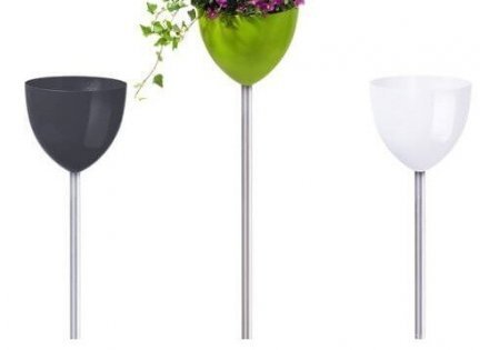 Кашпо для квітів SkyPot пластик 16 на ніжці сірий 56027 Кашпо для квітів SkyPot пластик 16 на ніжці сірий 56027