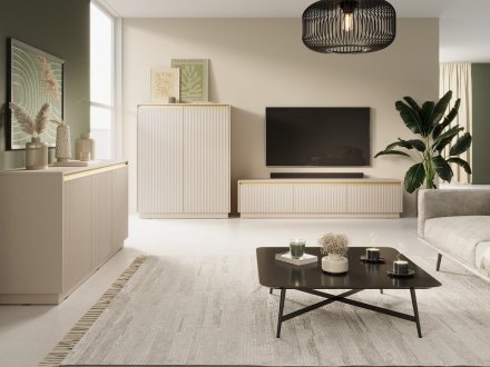 Комод Perfect Home Роял / Royal K104 2-дверний Бежевий (PFH-091289) Комод Perfect Home Роял / Royal K104 2-дверний Бежевий (PFH-091289)