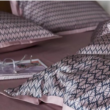 Комплект постільної білизни Стильна геометрія 200х230 см Комплект постільної білизни Стильна геометрія 200х230 см