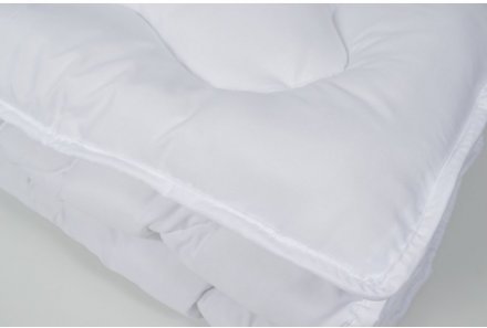 Ковдра Softness біла 140х205 см полуторна