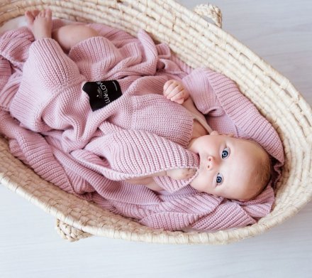 Плед Classic з рюшами 90x100 см Powder Pink lullalove-1496 Плед Classic з рюшами 90x100 см Powder Pink lullalove-1496