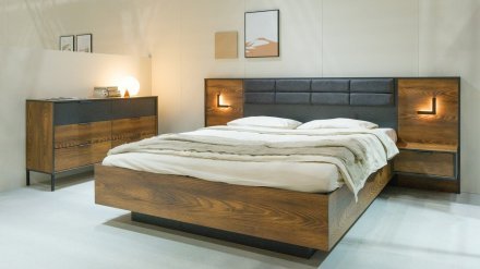 Ліжко (каркас) Perfect Home Мілтон / Milton 160 з м'яким ізголів'ям двоспальне Каштан/антрацит (PFH-091084) Ліжко (каркас) Perfect Home Мілтон / Milton 160 з м'яким ізголів'ям двоспальне Каштан/антрацит (PFH-091084)