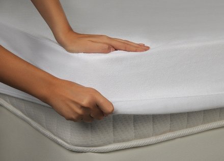 Наматрацник непромокаємий натяжний Aress 160х190 см Наматрацник непромокаємий натяжний Aress 160х190 см