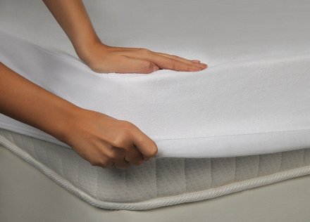 Наматрацник непромокаємий натяжний Aress 200х200 см