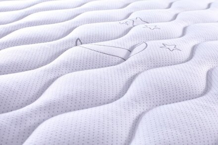 Матрас безпружинний Luna 150х200х25 см