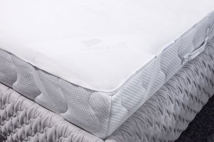 Наматрасник Vilena водонепроникний 90х170 см Наматрасник Vilena водонепроникний 90х170 см