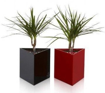 Розумний вазон Flower Lover Triangle 14 см червоний глянцевий 41118130