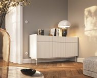 Комод Perfect Home Левел / Level 3-дверний з 3 шухлядами 3D3S/153 Беж/дуб сканді (PFH-091155) Комод Perfect Home Левел / Level 3-дверний з 3 шухлядами 3D3S/153 Беж/дуб сканді (PFH-091155)