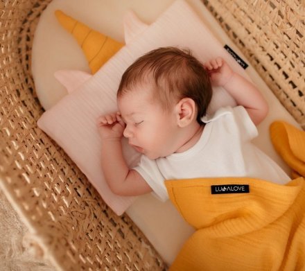 Подушка-єдиноріг муслінова 20x30 см Powder Pink lullalove-7521 Подушка-єдиноріг муслінова 20x30 см Powder Pink lullalove-7521