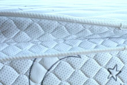 Матрас безпружинний Luna 160х195х25 см