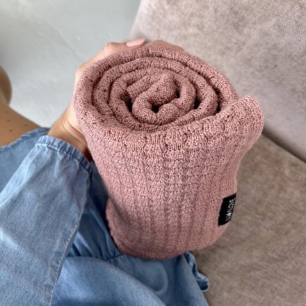 Плед плетений Premium Merino Butterfly 80x100 см Peony lullalove-0550 Плед плетений Premium Merino Butterfly 80x100 см Peony lullalove-0550
