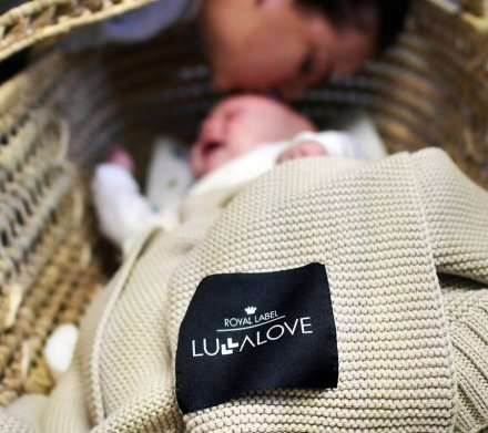 Бамбуковий плетений плед Classic 80х100 см Milk Coffee lullalove-0355 Бамбуковий плетений плед Classic 80х100 см Milk Coffee lullalove-0355